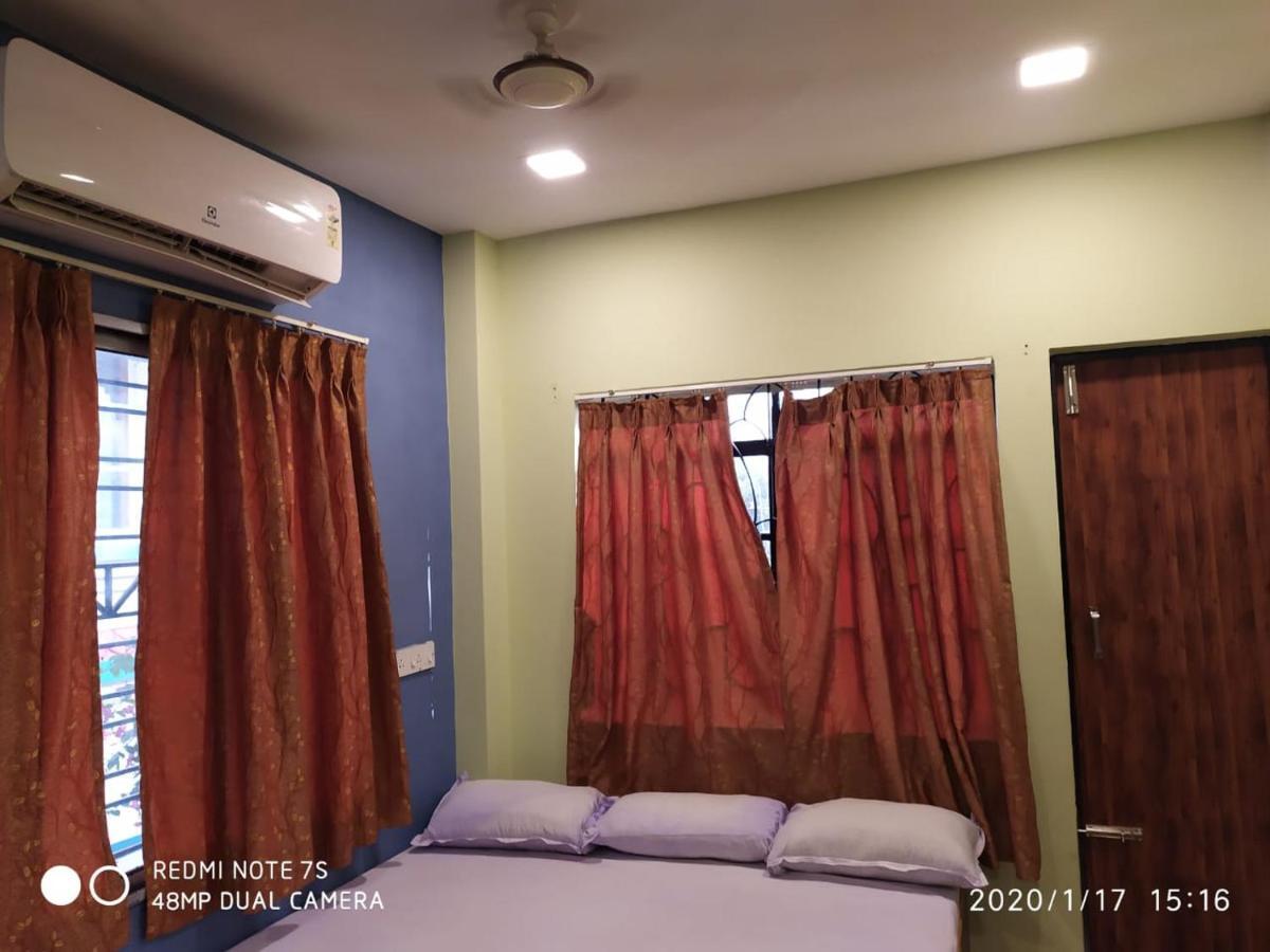 Swapnonir Hotell Shānti Niketan Exteriör bild